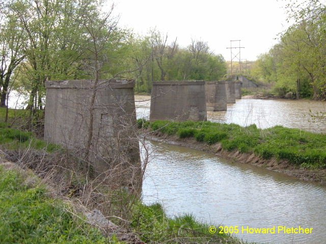 The piers in the Wabash River south of Kienly Island that carried the Union Traction line between Kokomo and Logansport.  The abutment on the island can be seen in the distance.  Howard Pletcher